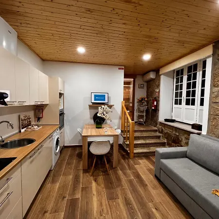 Casa Da - Rés Chão