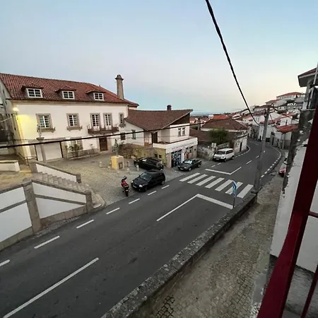 Casa Da - Rés Chão *